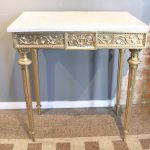 850 8016 CONSOLE TABLE